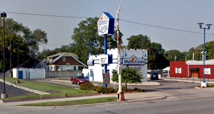White Castle - Detroit - 22365 Grand River Ave (newer photo)